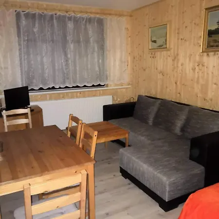 アパート Apartman U Borovic